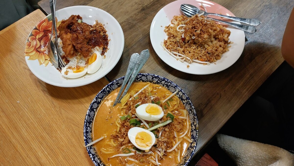 Antara makanan yang korang boleh nikmati di sini