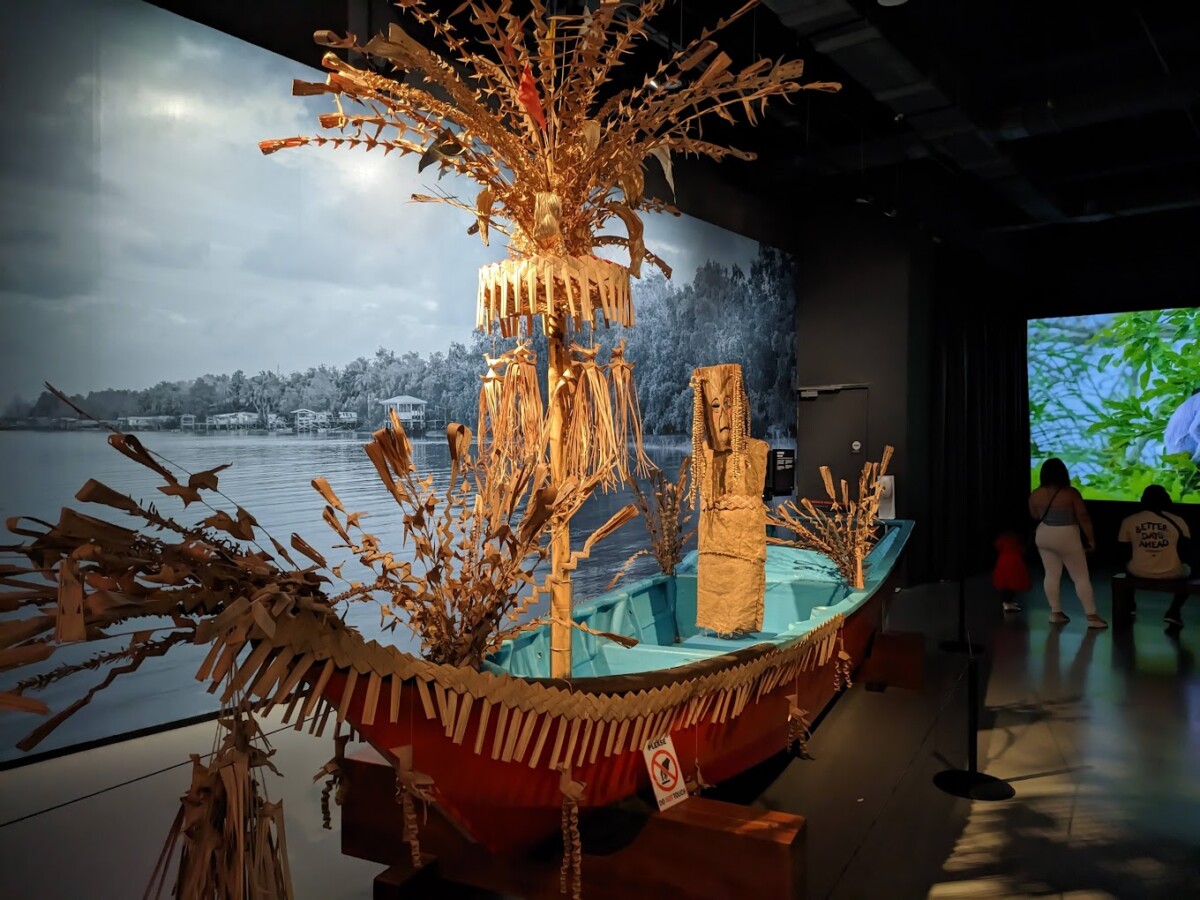 Antara artifak yang anda boleh lihat