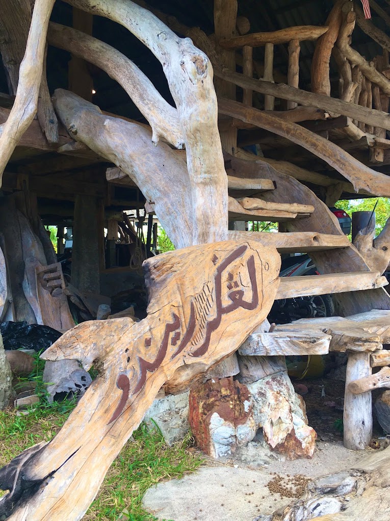 Langgar Rindu, perasaan rindu beribadahke Yang Maha Esa