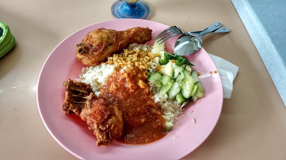 Manakala di Lembah Klang, terdapat sebuah gerai di Bangsar yang terkenal menghidangkan hidangan ini