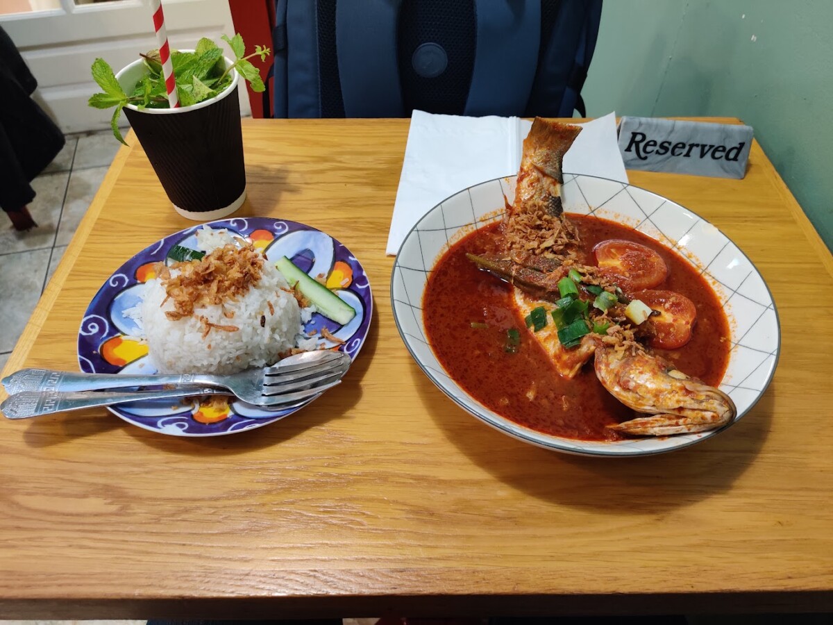 Dekat London pun boleh makan Asam pedas!