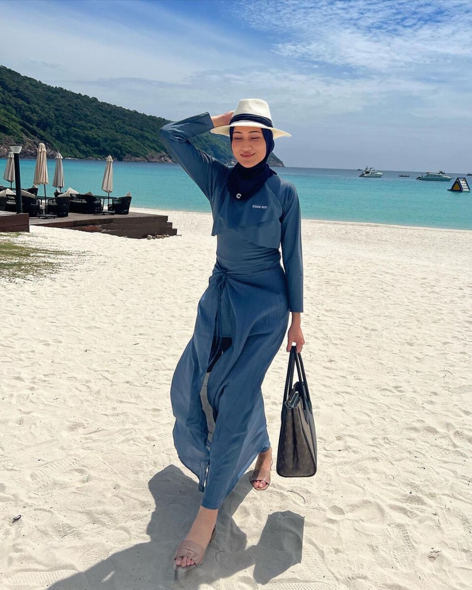 Pergi bercuti takkan taknak bawa kasut selesa kan?