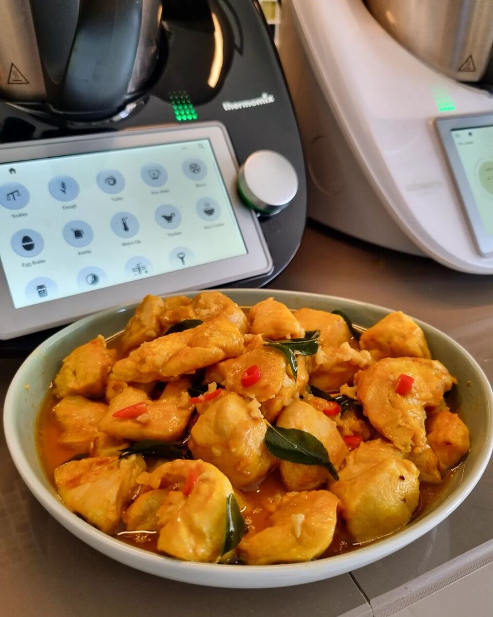 Wet Butter Chicken dari Homst yang menjadi pilihan utama pelanggan