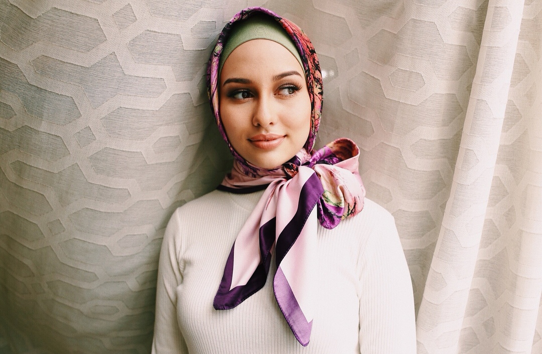 Mestilah anda nak kulit licin, berseri macam artis kan?