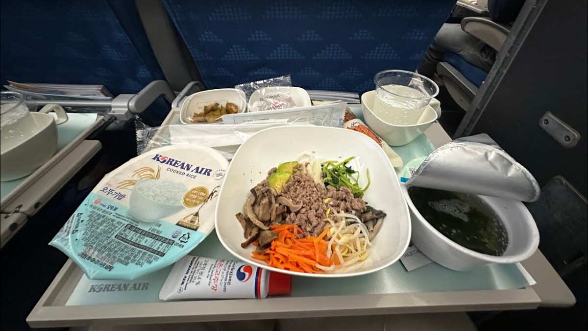 Contoh makanan untuk kelas ekonomi di Korean Air
