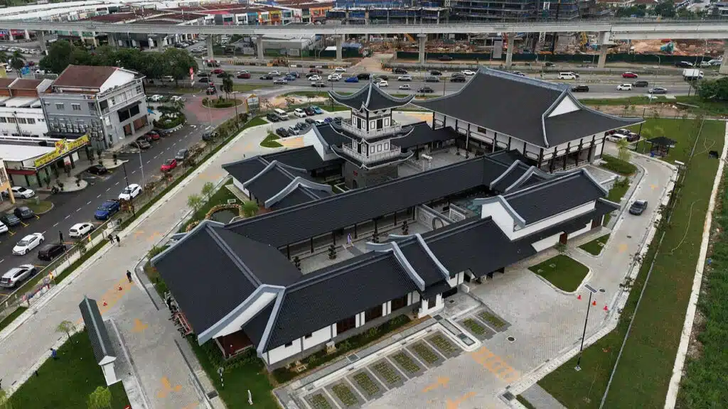 Pandangan keseluruhan Masjid ternyata cantiknya