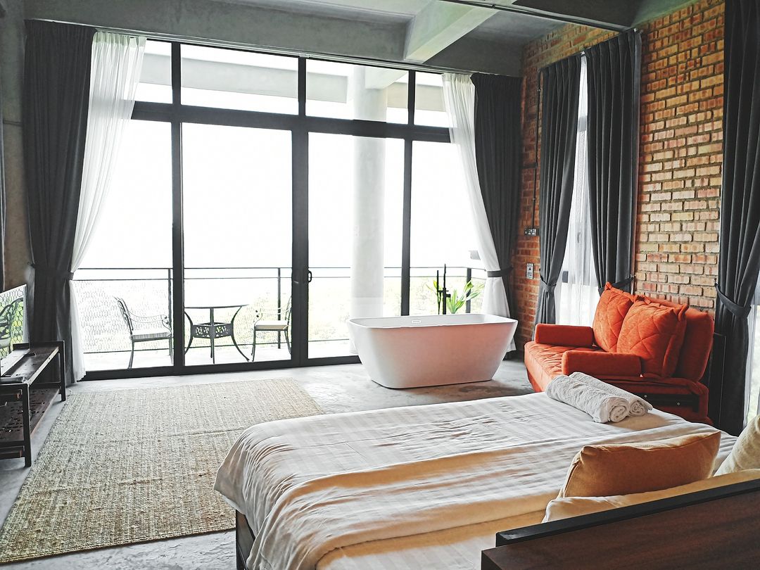 Setiap bilik direka khas untuk berikan keselesaan sepenuhnya