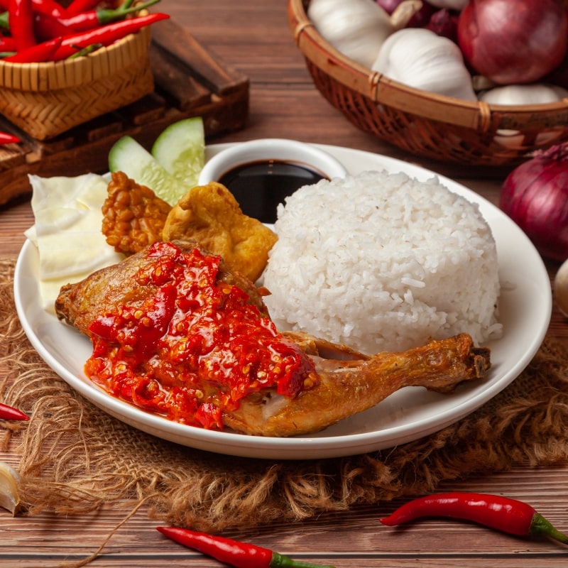 Anda suka ayam gepuk, penyet atau geprek?