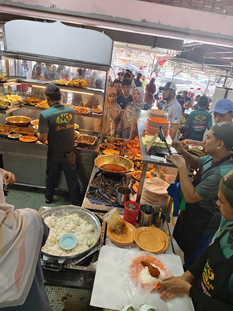 Menjadi kegemaran ramai, tidak terkejut kenapa sanggup beratur!