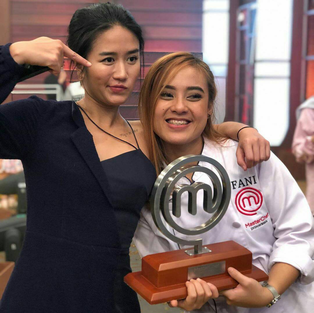 Stefani merupakan juara Masterchef Indonesia Musim Ke-5