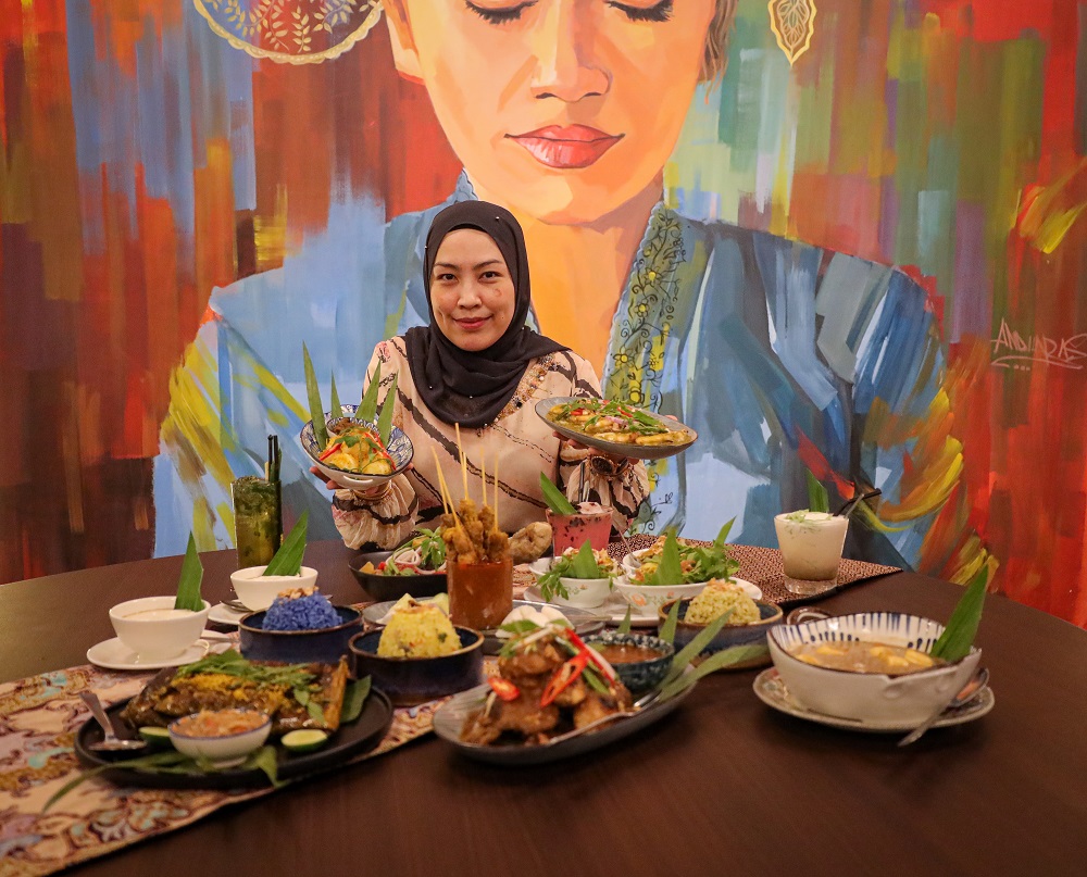 Ramai mendakwa nak dapat sijil ini susah, betul ke? Pemilik kedai kongsi kisahnya