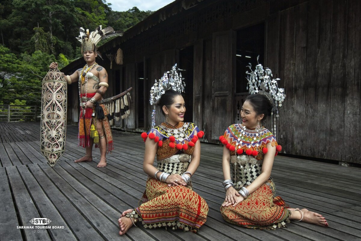Kisah mitos dan lagenda menjadi cara budaya diceritakan kepada generasi muda