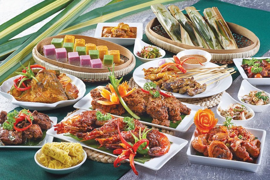 Berdasarkan laporan Agoda, pelancong menggangap Malaysia sebagai syurga makanan