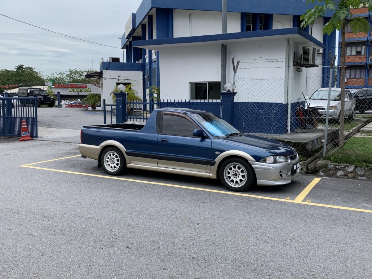 Proton Arena dilihat sebagai antara model kereta pelik pernah dikeluarkan oleh jenama ini
