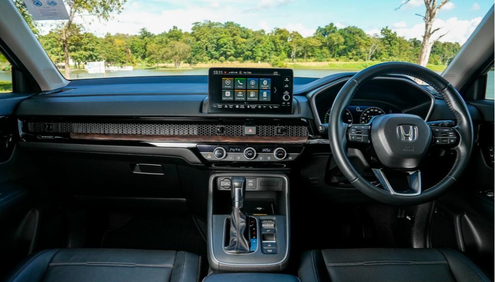 Pelbagai kemudahan teknologi canggih untuk membantu kita ketika memandu