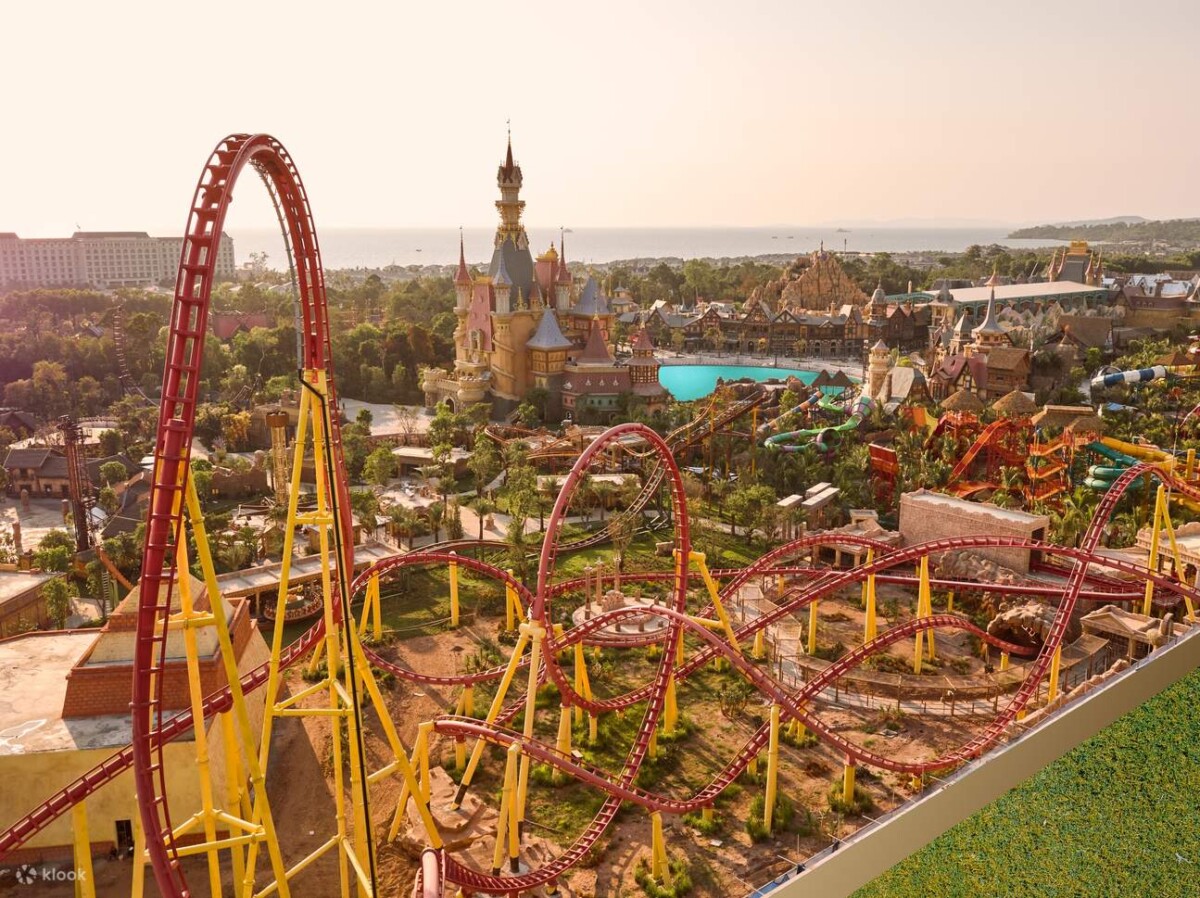 Taman Tema Besar memang puas hati habiskan sehari di sini