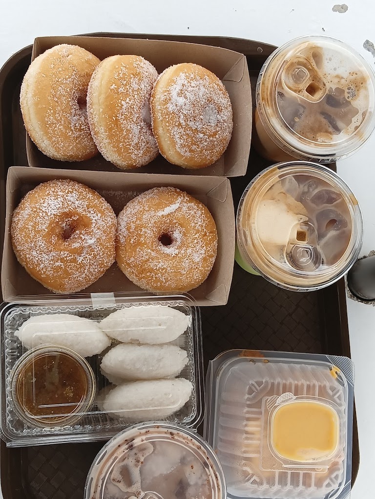 Antara makanan yang ditawarkan di sini