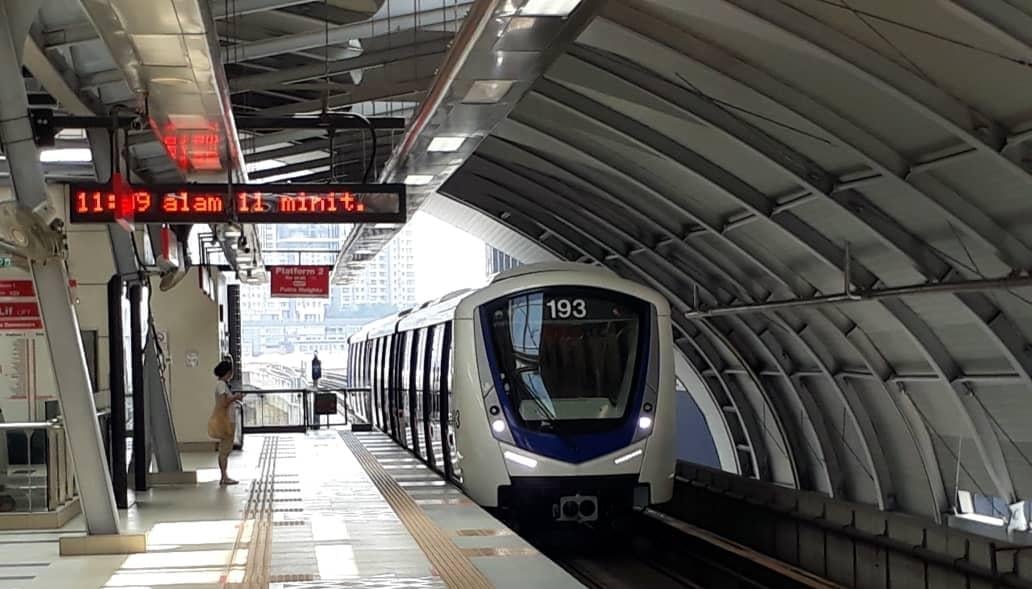 Sebab itu jangan terkejut mengapa ramai orang menggunakan laluan ini