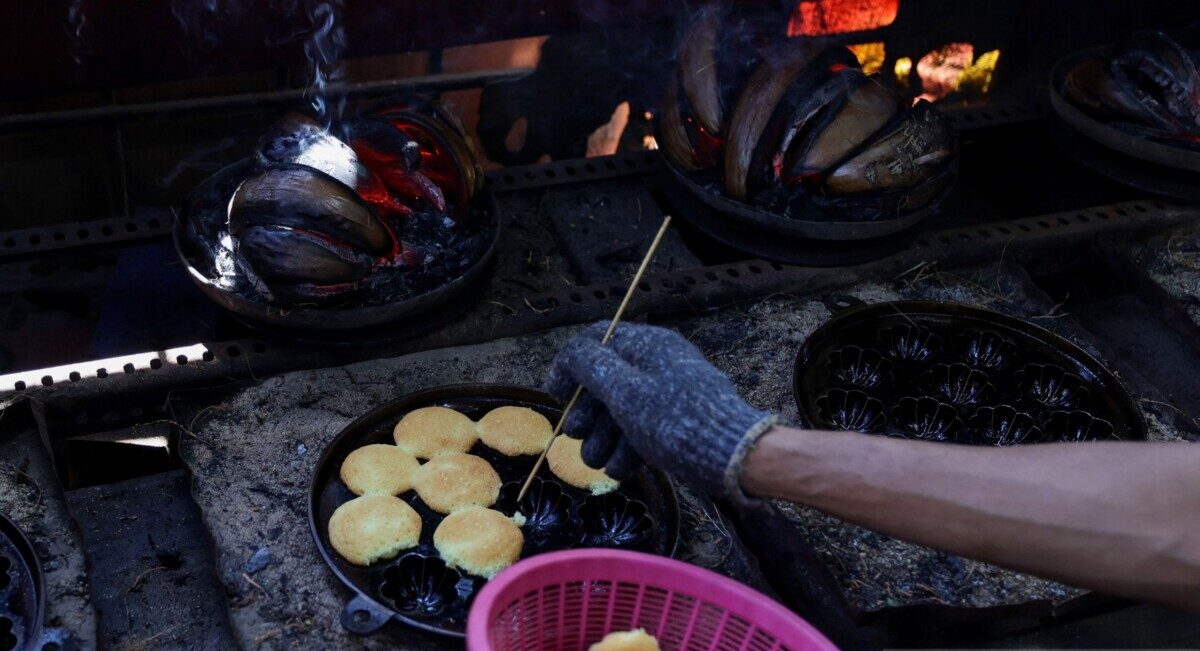 Mampu menghasilkan 4,000 bahulu setiap hari menggunakan acuan tembaga