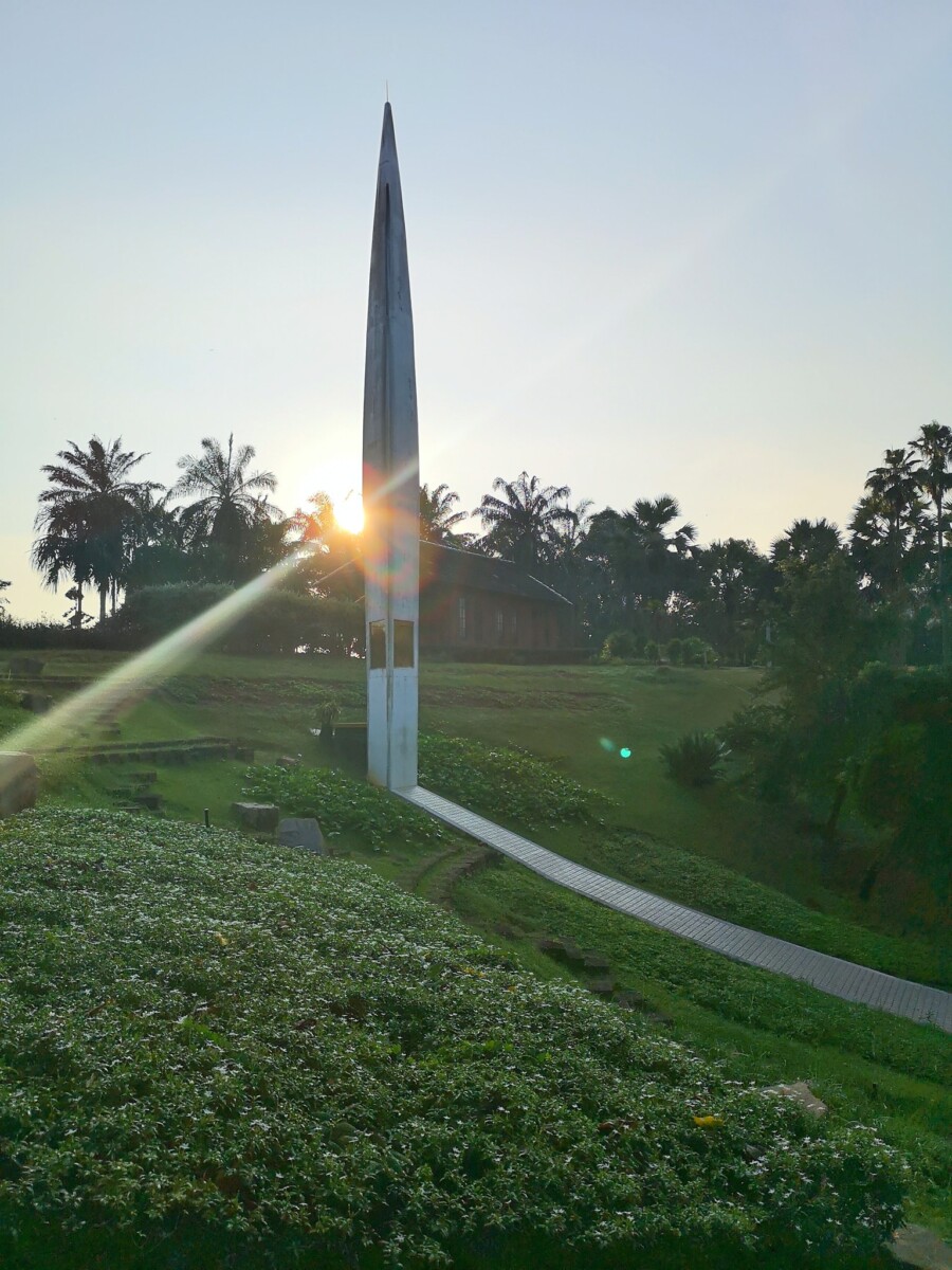 Menjadi antara mercu tanda di taman ini