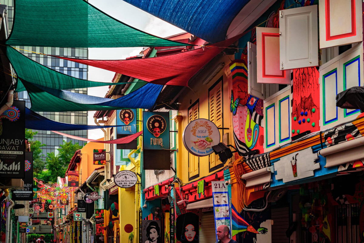 Haji Lane boleh dikatakan seperti Pasar Seni di negara kita, berbaloi untuk singgah