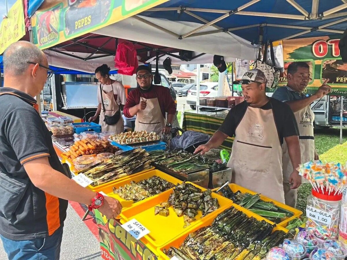 Berbuka dengan pelbagai juadah, dari tradisional hingga moden – semua ada!
