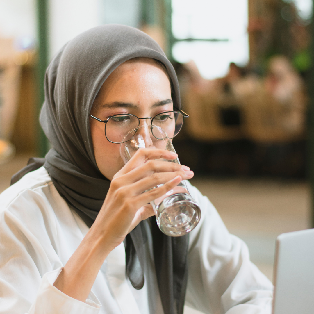 Menambah bahagian tentang dehidrasi dan kepentingan minum air secara berkala.